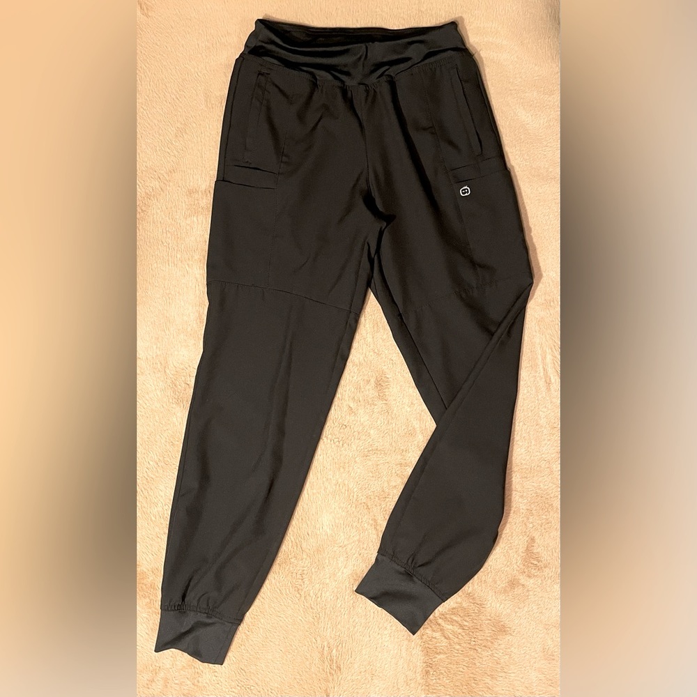 Women’s WonderWink Scrub Joggers, Size S, Athletic Material, Never Worn